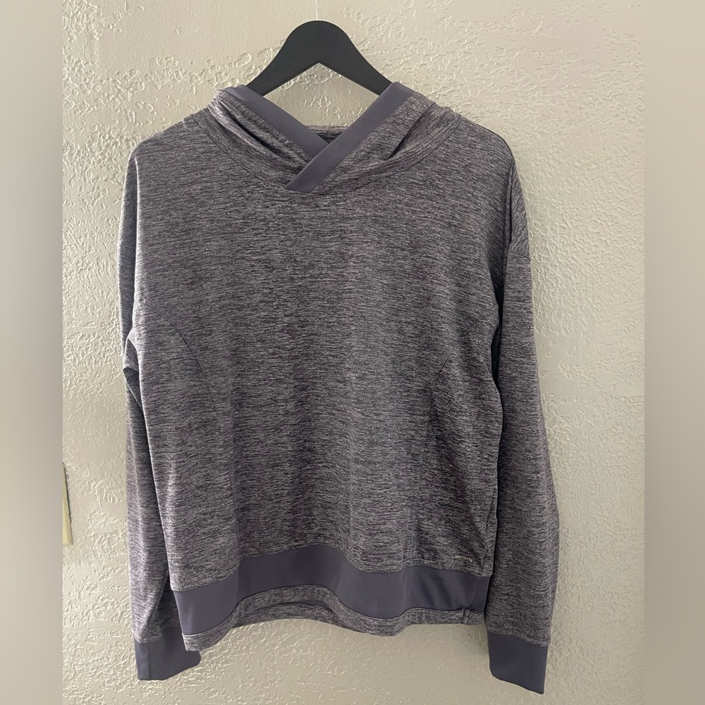 Size Medium Mondetta Soft Purple Gray Hooded Pullover